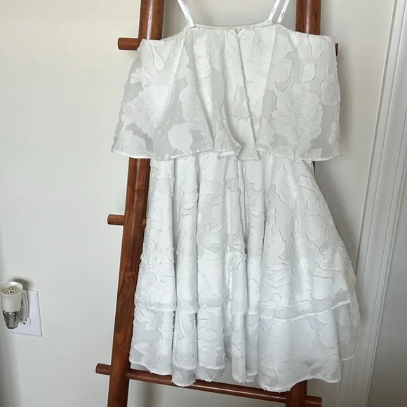 Lulus True Lover White Burnout Floral Ruffled Strapless Mini Dress XXS - Picture 4 of 5